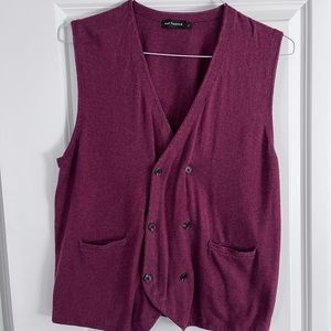 Double breast sweater vest